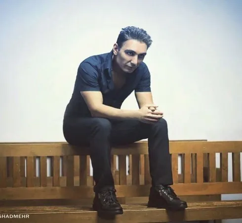 دانلود آهنگ جای کسی با هیچ کس پر کردنی نیست ریمیکس شادمهر عقیلی دانلود آهنگ جای کسی با هیچ کس پر کردنی نیست ریمیکس شادمهر عقیلی