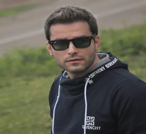 دانلود آهنگ تو که نیستی هوا یه جوریه انگار خفس ریمیکس رپ مهدی احمدوند دانلود آهنگ تو که نیستی هوا یه جوریه انگار خفس ریمیکس رپ مهدی احمدوند