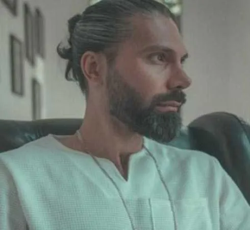 دانلود آهنگ حاضری از همه چیت بگذری یکی یکی ریمیکس بیس دار و اصلی میثم مهراج