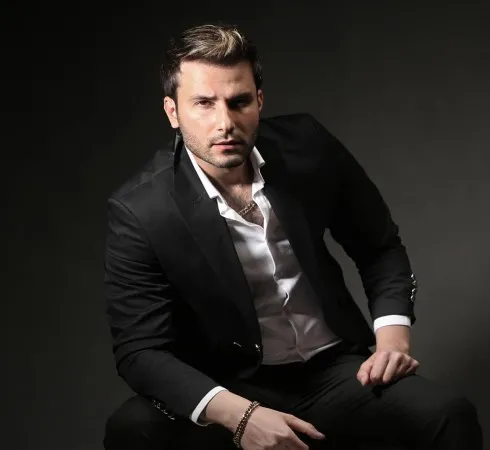 دانلود آهنگ یه شهرو واسه تو میکنم با خودم دشمنم ریمیکس بیس دار و اصلی مهدی احمدوند