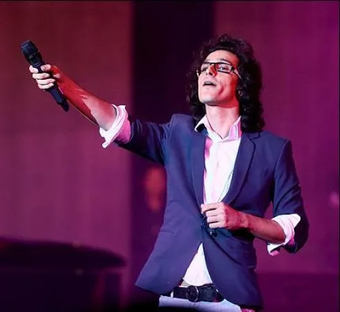 دانلود آهنگ نمیدونه کسی به جایه من براش نمیمیره ریمیکس و اصلی مرتضی پاشایی