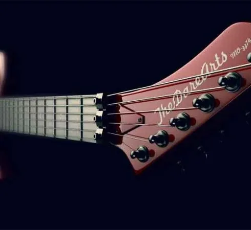 دانلود آهنگ خونه ی سرد و سوت و کور صدای زن گیتار نازین و ساناز