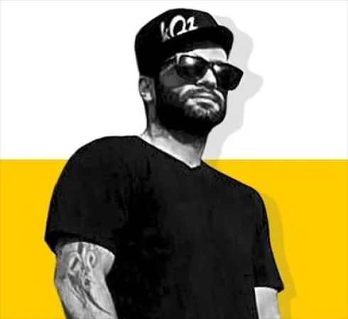 دانلود آهنگ چون*ی لات نمیشه آدمی با دو تا خش که میگی ریمیکس و اصلی حصین و اپیکور