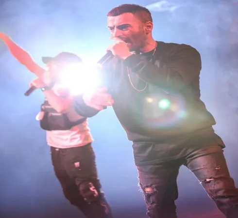 دانلود آهنگ تا وقتی بودی توی زندگیم من غم نداشتم ریمیکس و اصلی یاس دانلود آهنگ تا وقتی بودی توی زندگیم من غم نداشتم ریمیکس و اصلی یاس