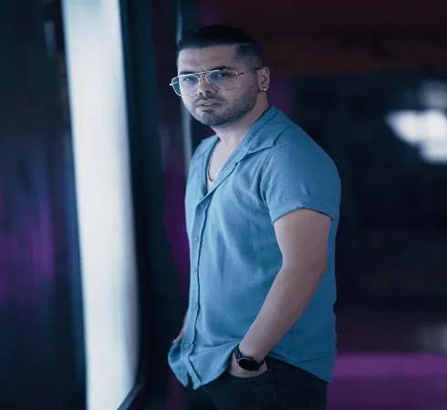 دانلود آهنگ قبل تو هر کی اومد یه زخمی زد یه خاطره شد ریمیکس و اصلی یوسف زمانی