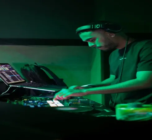 دانلود آهنگ ریمیکس مینی ست دیپ هاب 1 دیجی آرگون و دی جی صادق دانلود آهنگ ریمیکس مینی ست دیپ هاب 1 دیجی آرگون و دی جی صادق