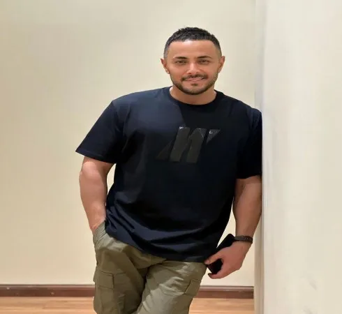 دانلود آهنگ برگ زمونه برگشت که جون و دل یکی شیم ناصر زینعلی دانلود آهنگ برگ زمونه برگشت که جون و دل یکی شیم ناصر زینعلی