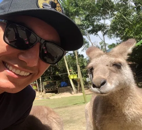 دانلود آهنگ بگو چطوره حال تو بی من کیه بپرسه هوش مصنوعی ریمیکس شادمهر عقیلی و بابک جهانبخش دانلود آهنگ بگو چطوره حال تو بی من کیه بپرسه هوش مصنوعی ریمیکس شادمهر عقیلی و بابک جهانبخش