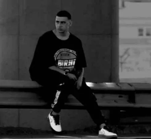 دانلود آهنگ دوس ندارم بشم سر سنگین ریمیکس بیس دار و اصلی شایان یو دانلود آهنگ دوس ندارم بشم سر سنگین ریمیکس بیس دار و اصلی شایان یو