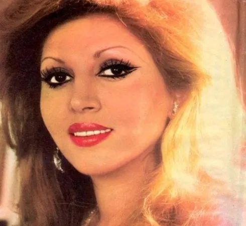 دانلود آهنگ تشنه ی چشماتم منو سیرابم کن ریمیکس مهستی