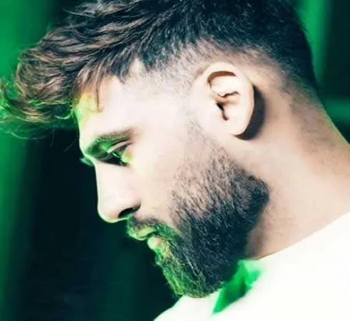 دانلود آهنگ شده کار هر شبم همش گریه زاری ریمیکس بیس دار و اصلی محمد محرمی