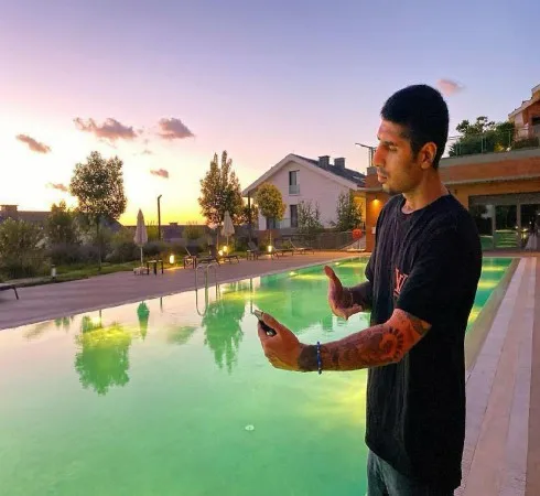 دانلود آهنگ نمیمونی شاسکولی که تو باغ بودی گاو بودی ریمیکس اینستاگرام+ اصلی رضا پیشرو و علی اوج