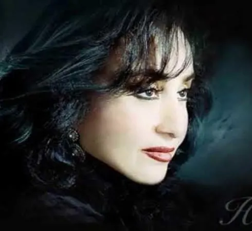 دانلود آهنگ گل سرخ و سفیدوم دسته دسته ریمیکس صدای زن حمیرا دانلود آهنگ گل سرخ و سفیدوم دسته دسته ریمیکس صدای زن حمیرا