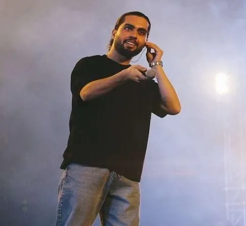 دانلود آهنگ بمیرم بهتر از اینه که دستاتو بخوام زوری بگیرم ریمیکس و اصلی حامیم