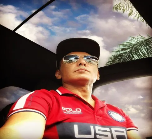 دانلود آهنگ تو انقدر بودی کنارِ من بفهمی ریمیکس شادمهر عقیلی دانلود آهنگ تو انقدر بودی کنارِ من بفهمی ریمیکس شادمهر عقیلی