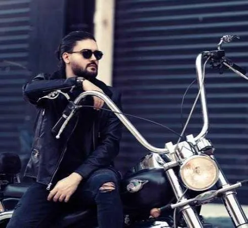 دانلود آهنگ دل من به تو سفر کرده یارا زاهد دانلود آهنگ دل من به تو سفر کرده یارا زاهد