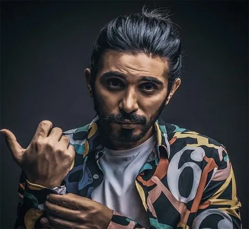 دانلود آهنگ مهربون بود منو دیوونه میکرد موهامو شونه میکرد کسری زاهدی دانلود آهنگ مهربون بود منو دیوونه میکرد موهامو شونه میکرد کسری زاهدی